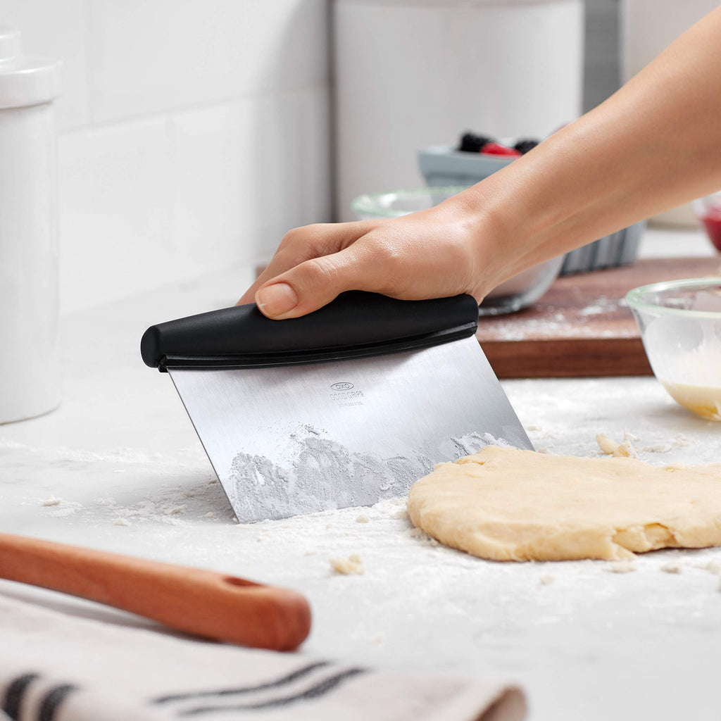 Stainless Steel Scraper for Easy Dough Cutting and Chopping